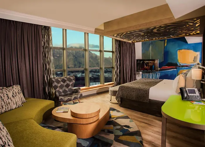 Hennessy Park Hotel