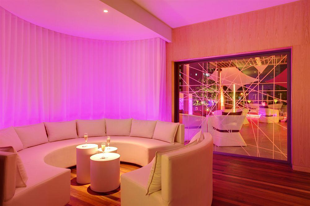 Hennessy Park Hotel 4*