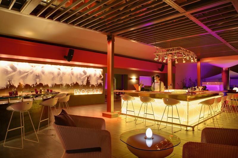 Hotel Hennessy Park